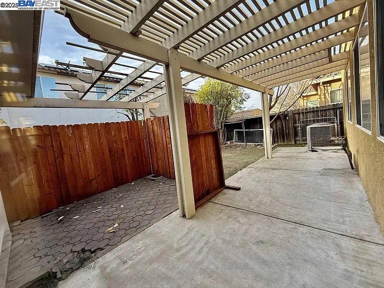 3017 Roslyn Drive Modesto, CA 95355 - Photo 17 of 30 a view of a porch