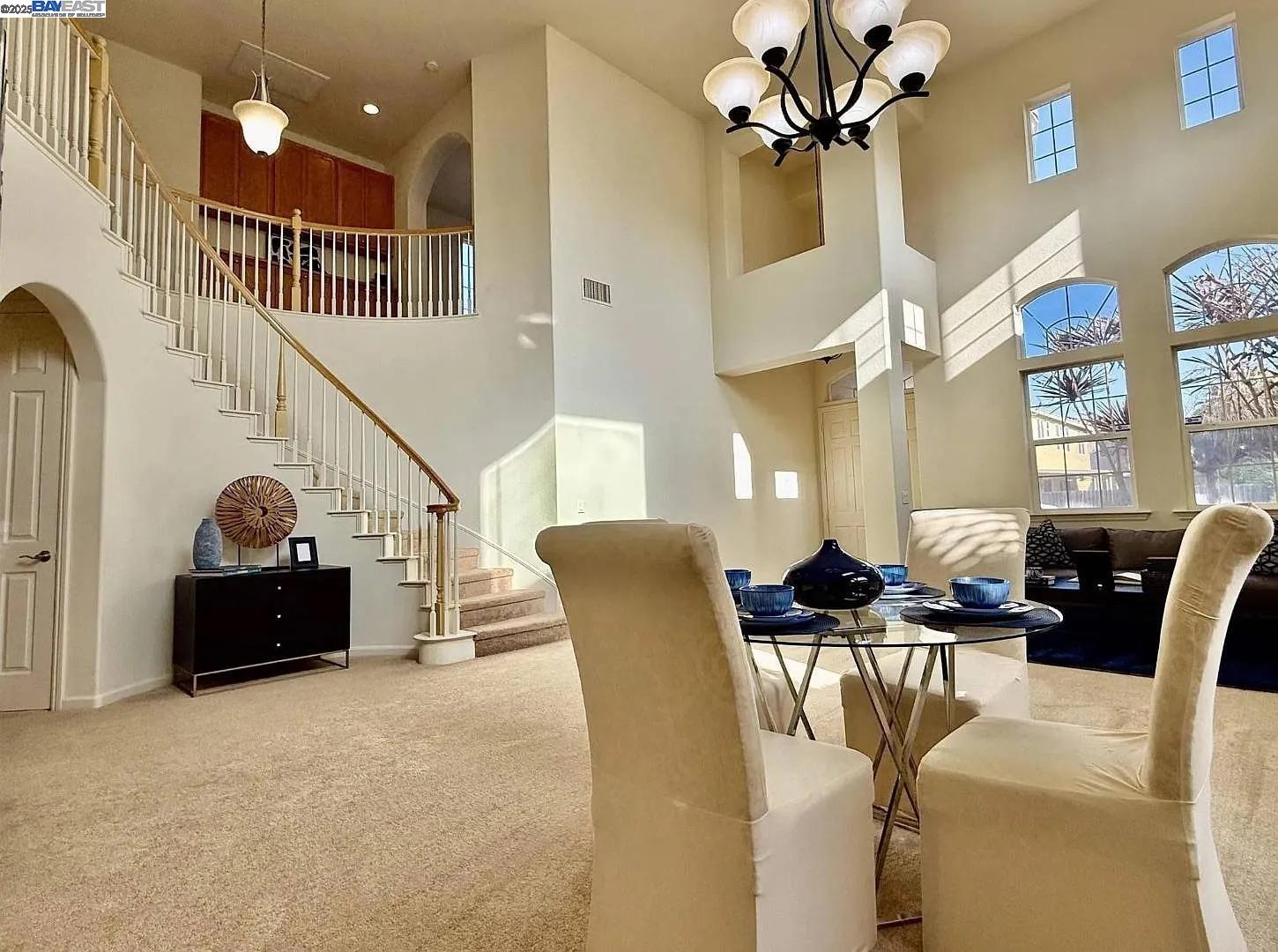 3017 Roslyn Drive Modesto, CA 95355 - Photo 20 of 30 a living room with furniture