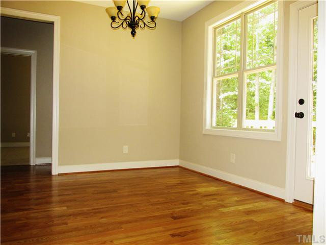 1004 Ridge Drive Clayton, NC 27520 - Photo 14 of 25 Breakfast Area