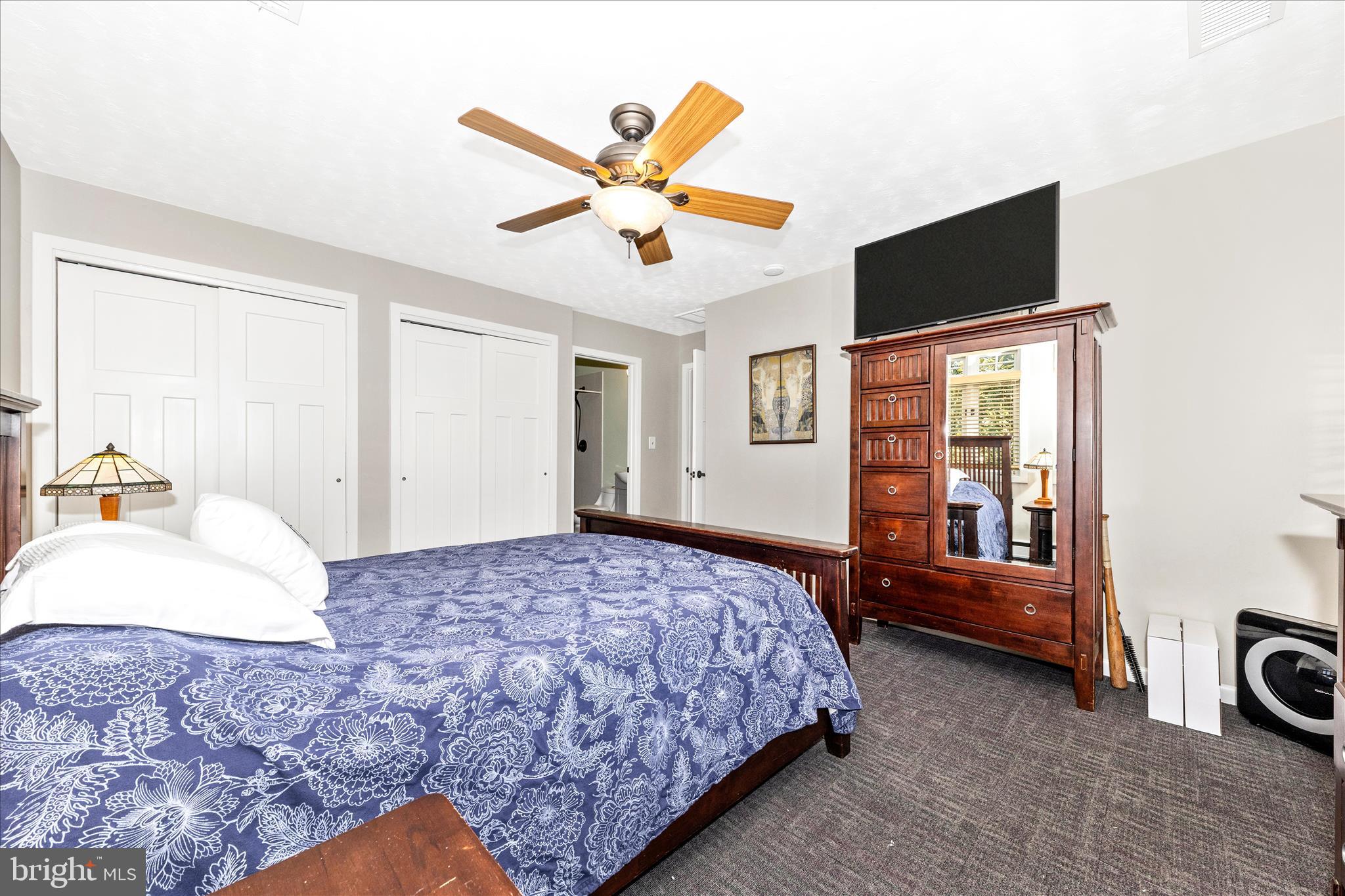210 Oak Street Mount Airy, MD 21771 - Photo 20 of 59 Primary Bedroom