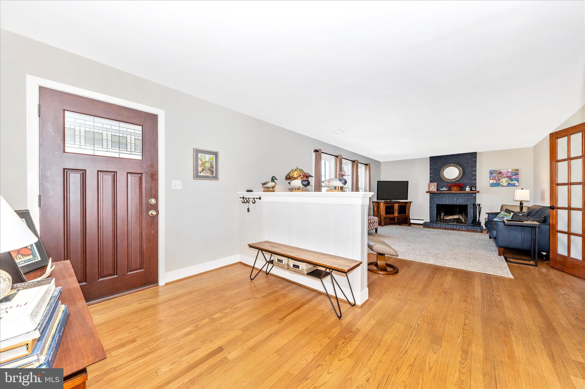 210 Oak Street Mount Airy, MD 21771 - Photo 6 of 59 Inviting Foyer/Entryway