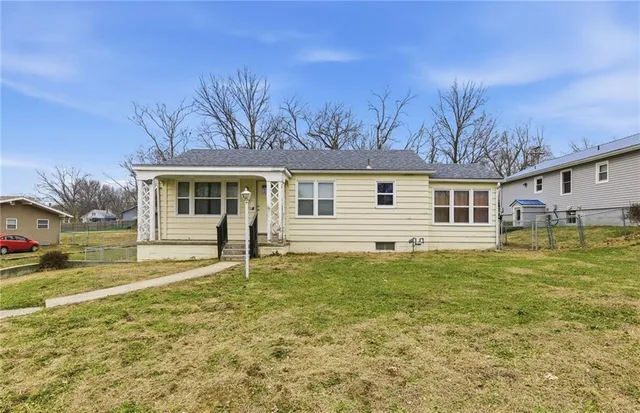 $145,000 | 506 East Wimer Street, Knob Noster, MO 65336