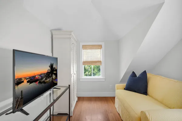 $1,325,000 | 1118 Eaton Street, Key West, FL 33040