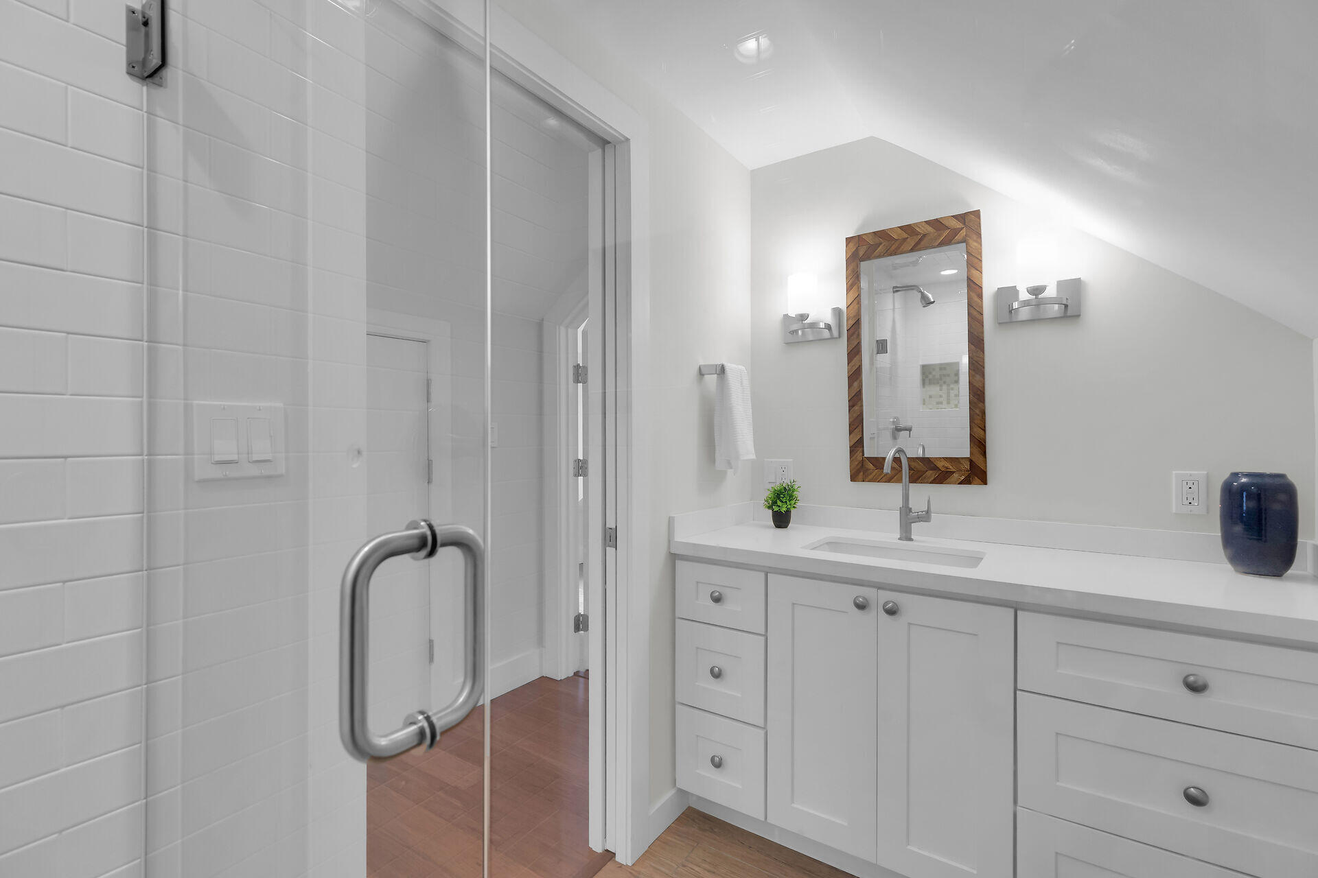 1118 Eaton Street Key West, FL 33040 - Photo 25 of 27 Hallway Bathroom Upstairs