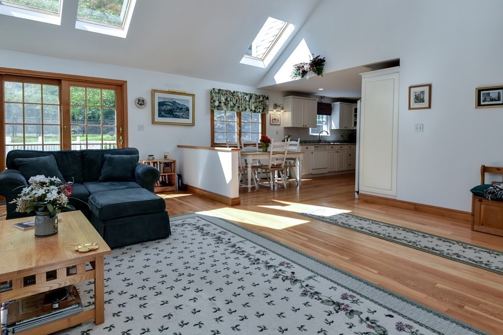 28 Cedar Hill Road Dover, MA 02030 - Photo 4 of 32 Gallery Image 4