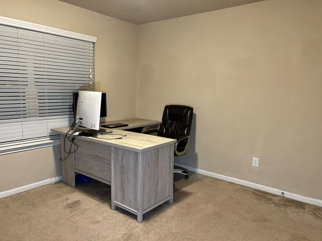 a view of kitchen with washer and dryer