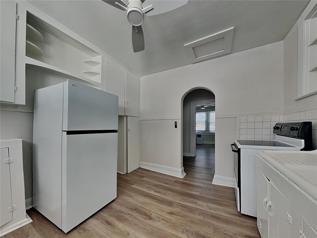 2904 West Chestnut Street, Unit 2 Tampa, FL 33607 - Photo 2 of 16