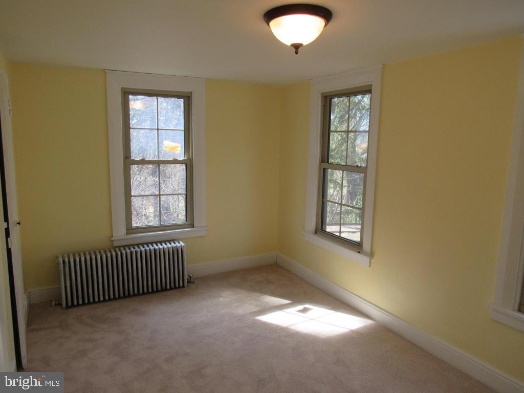 316 Sheeder Road Phoenixville, PA 19460 - Photo 15 of 25