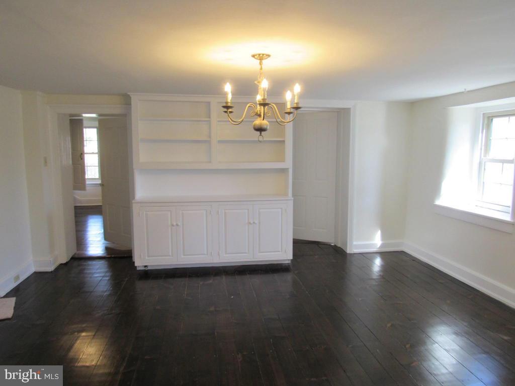 316 Sheeder Road Phoenixville, PA 19460 - Photo 7 of 25