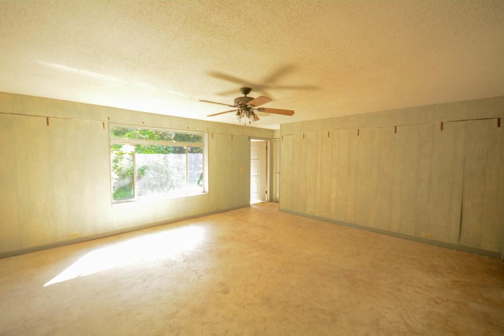 2789 G Road East Loxahatchee, FL 33470 - Photo 9 of 16 Living