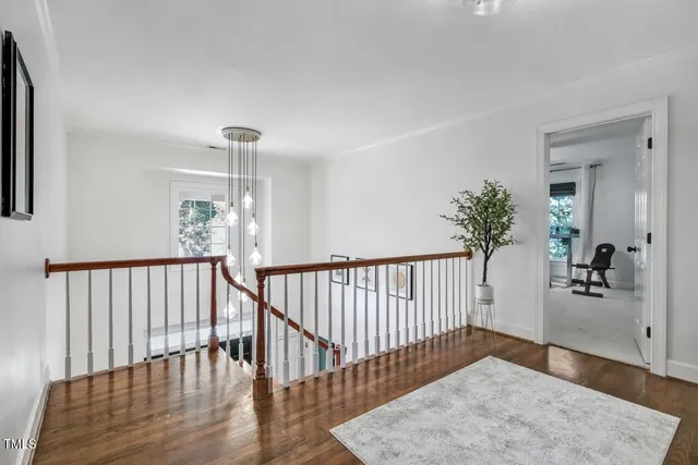 $1,499,900 | 6 St James Place, Chapel Hill, NC 27514