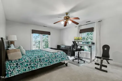 $1,499,900 | 6 St James Place, Chapel Hill, NC 27514