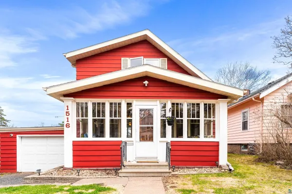 $299,900 | 1516 North 8th Avenue East, Duluth, MN 55805