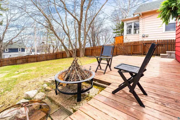 $299,900 | 1516 North 8th Avenue East, Duluth, MN 55805