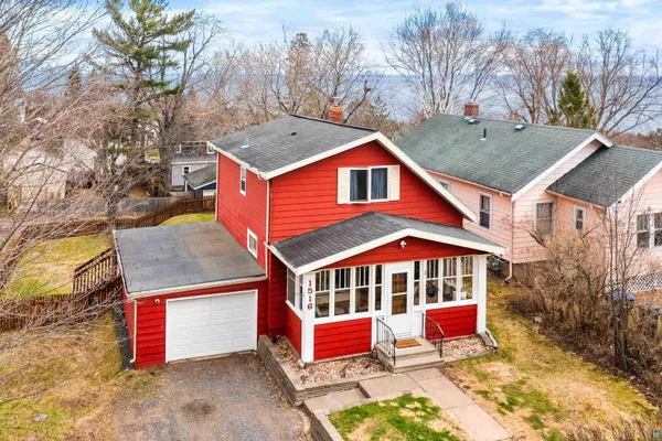 $299,900 | 1516 North 8th Avenue East, Duluth, MN 55805