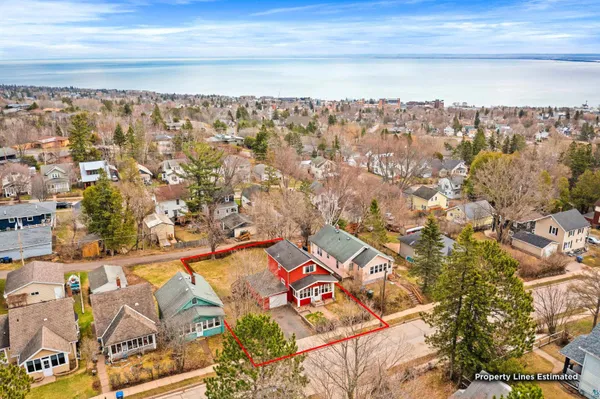 $299,900 | 1516 North 8th Avenue East, Duluth, MN 55805