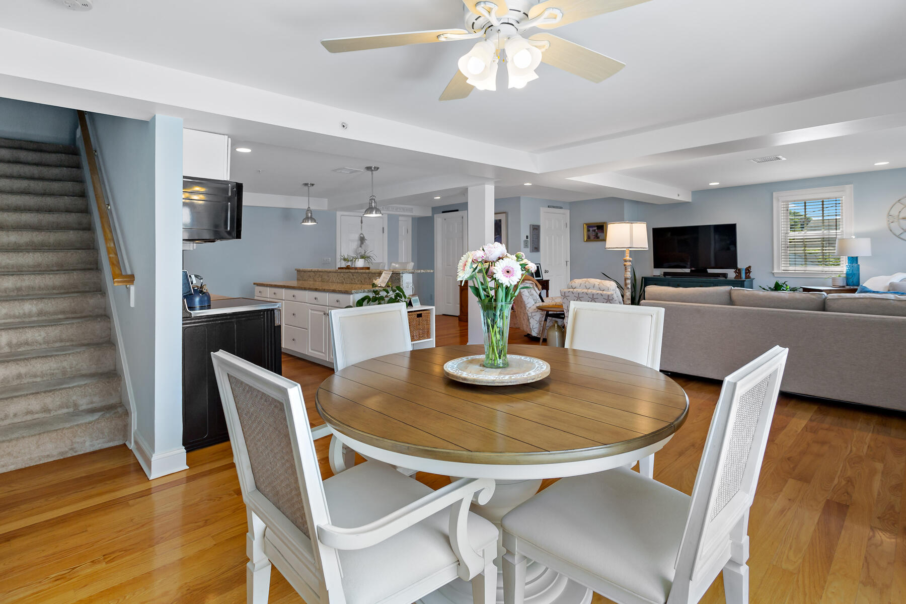 615 Main Street, Unit 11 Hyannis, MA 02601 - Photo 21 of 39 028_615Main_062926