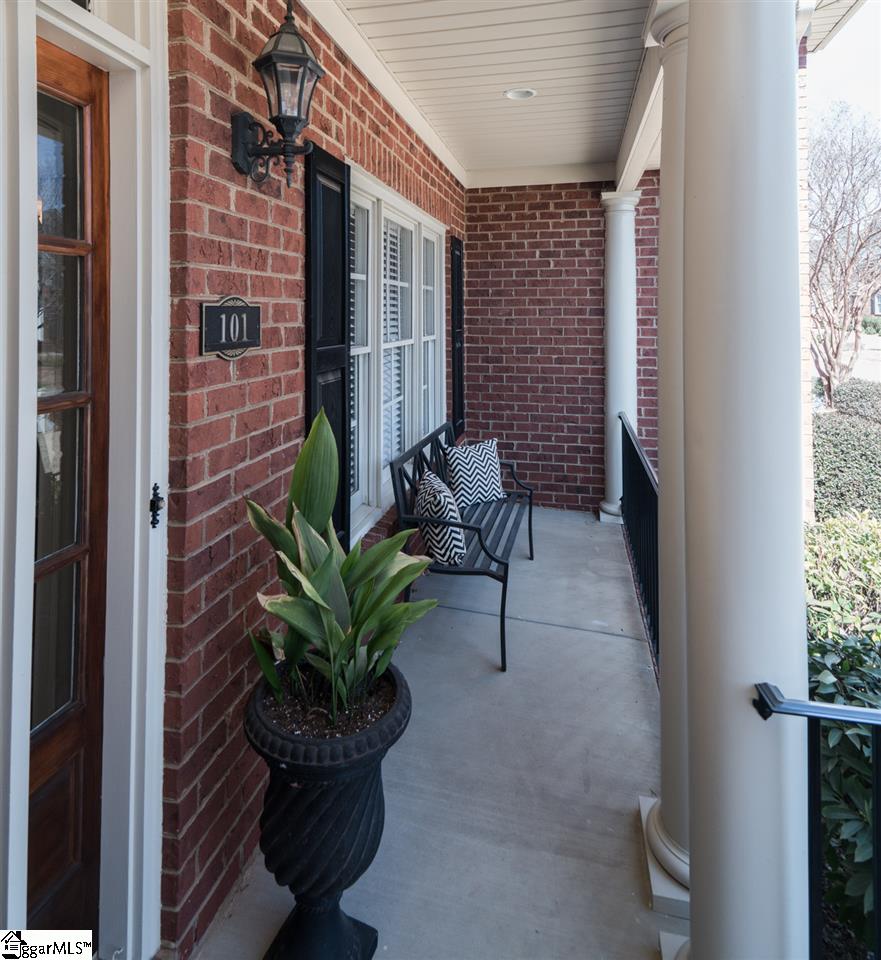 101 Sunning Hill Road Simpsonville, SC 29681 - Photo 4 of 36 Gallery Image 4