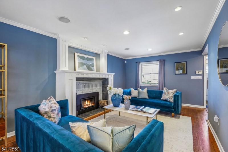 23 Mt Vernon Road Montclair, NJ 07043 - Photo 5 of 50