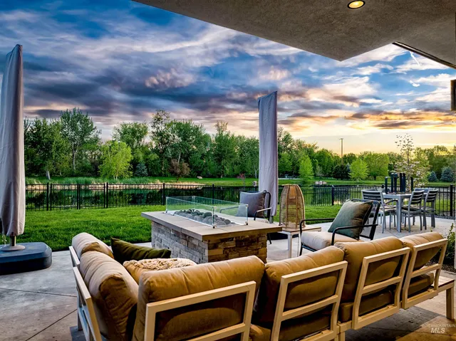 $1,999,500 | 1745 East Lone Shore Lane, Eagle, ID 83616