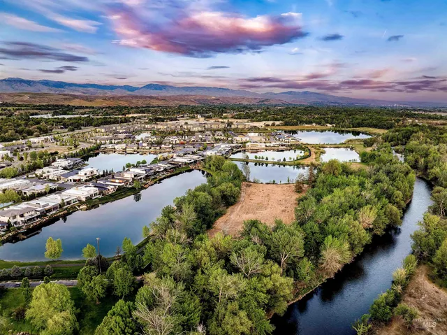 $1,999,500 | 1745 East Lone Shore Lane, Eagle, ID 83616