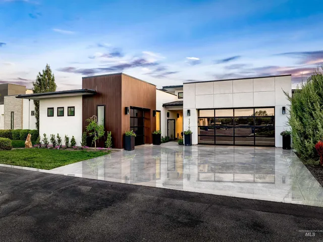 $1,999,500 | 1745 East Lone Shore Lane, Eagle, ID 83616