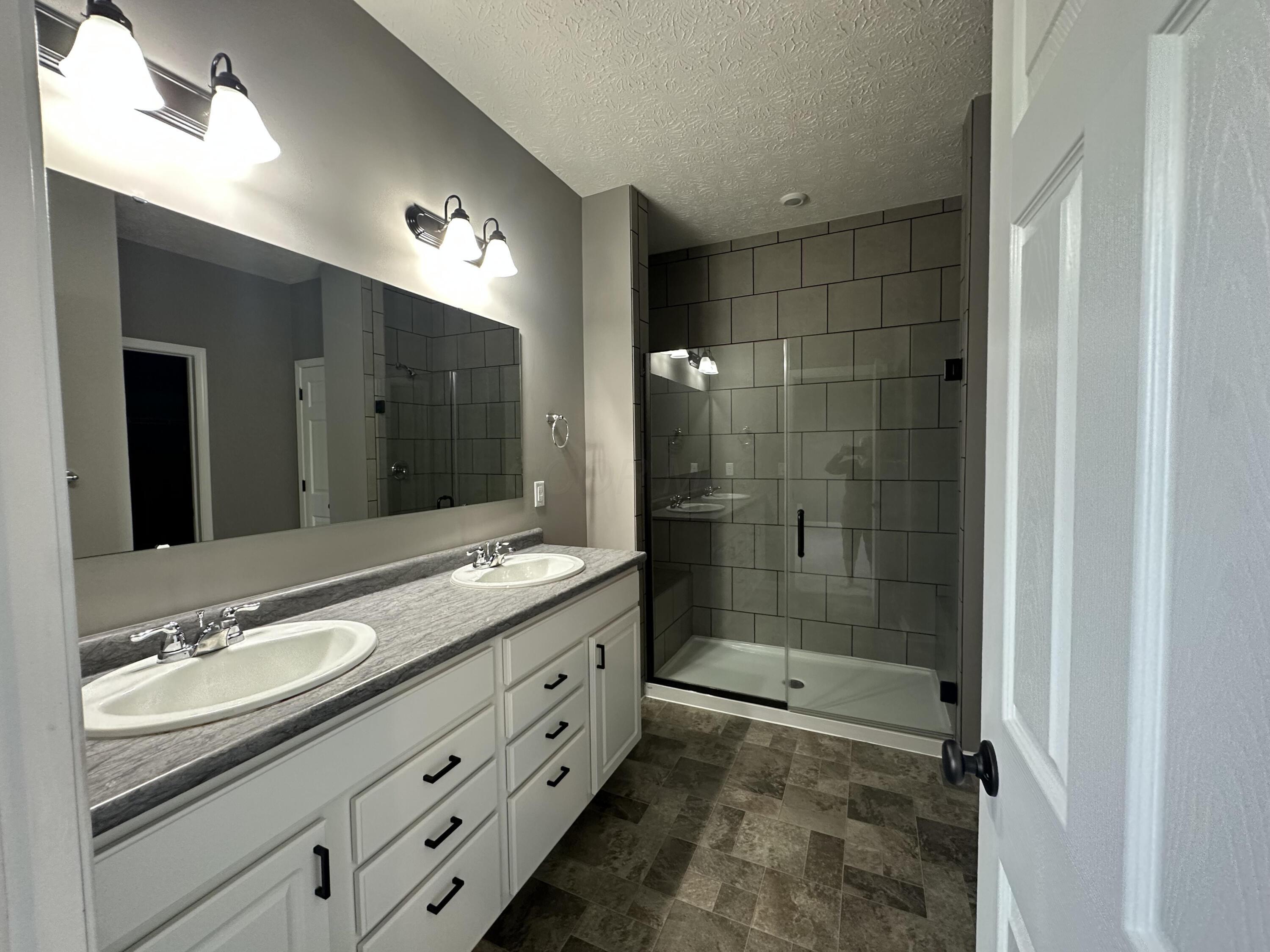 2434 Pickerington Road Carroll, OH 43112 - Photo 38 of 58