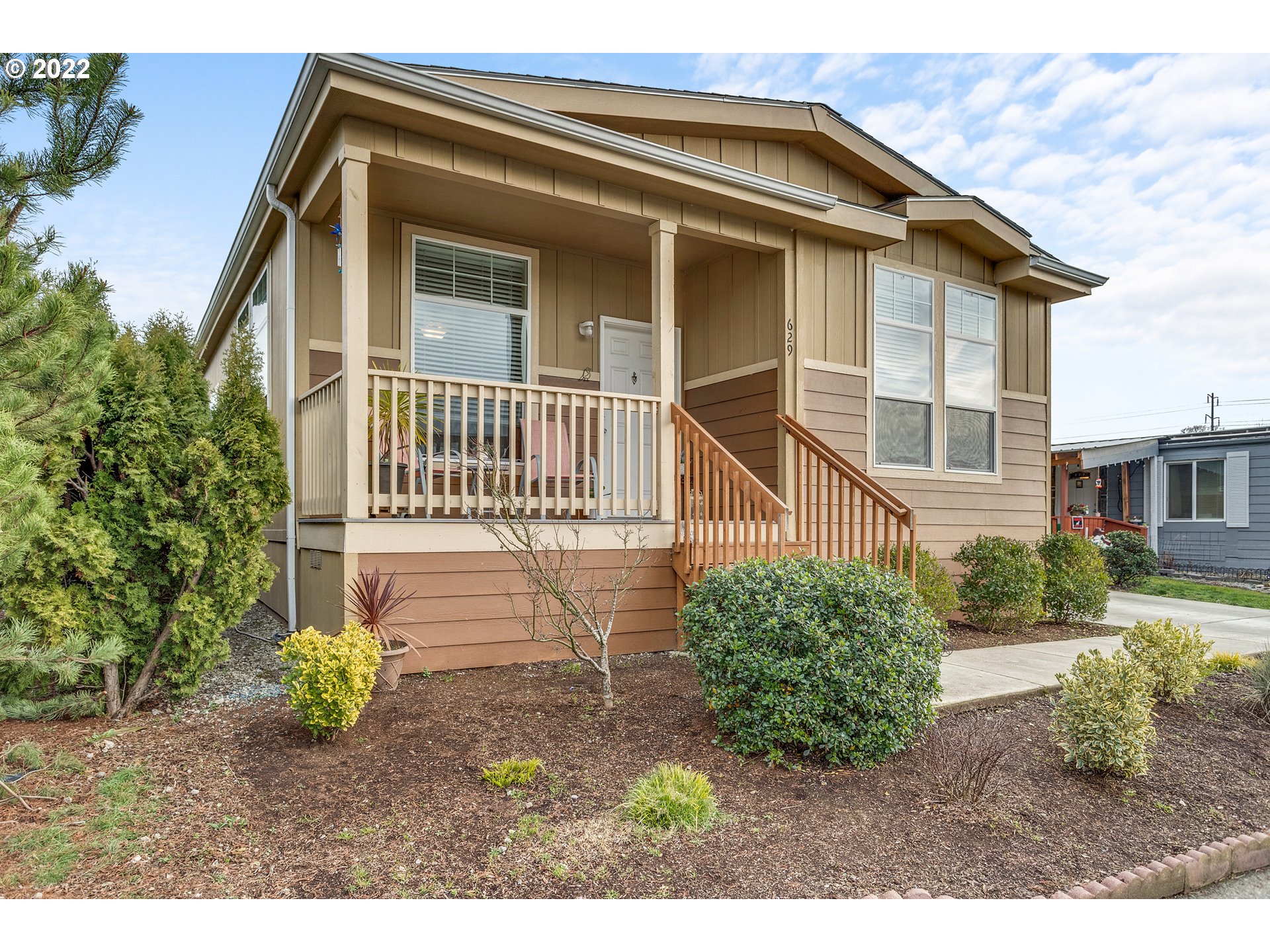 629 Southwest Philadelphia Way Beaverton, OR 97006 - Photo 4 of 30 Gallery Image 4