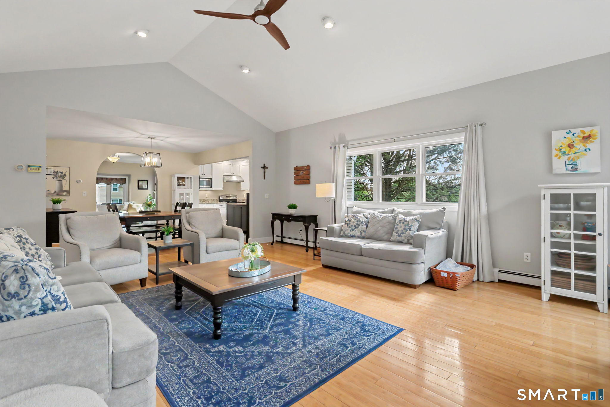 78 Chestnut Hill Road Trumbull, CT 06611 - Photo 8 of 36