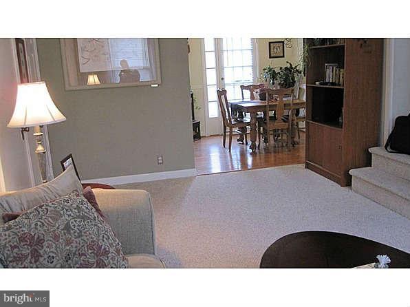 2932 South Buchanan Street, Unit B2 Arlington, VA 22206 - Photo 4 of 30 Interior (General)