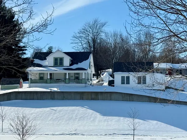 $270,000 | 22196 Main Street, Oldenburg, IN 47036
