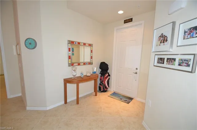 a view of a livingroom with furniture