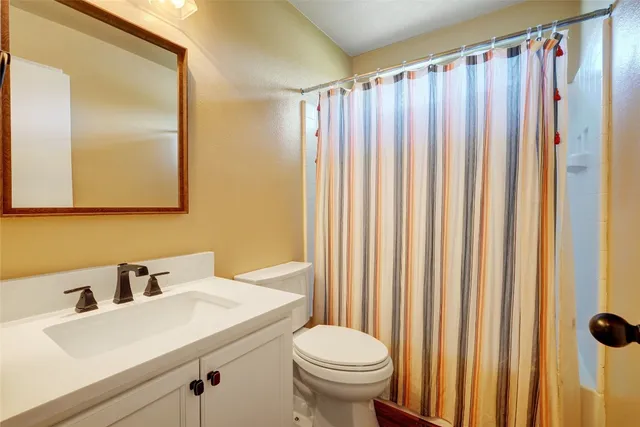 $1,950 | 136 Holmstrom Street, Hutto, TX 78634