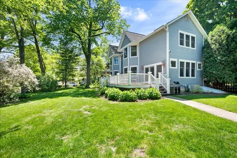 $1,775,000 | 1804 Elmwood Avenue, Wilmette, IL 60091