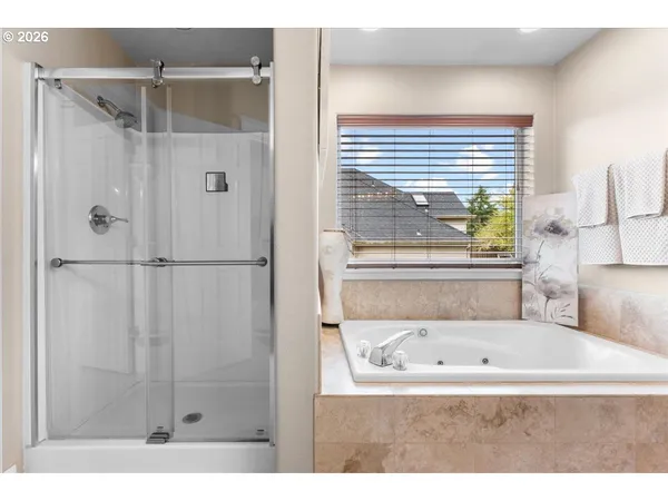 $730,000 | 6338 Southeast Dunbar Drive, Portland, OR 97236