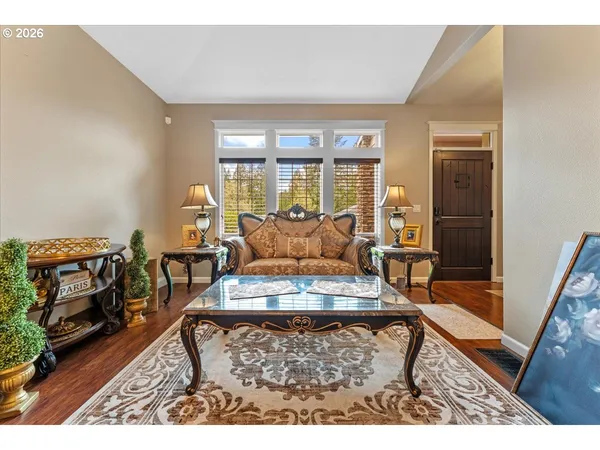 $730,000 | 6338 Southeast Dunbar Drive, Portland, OR 97236