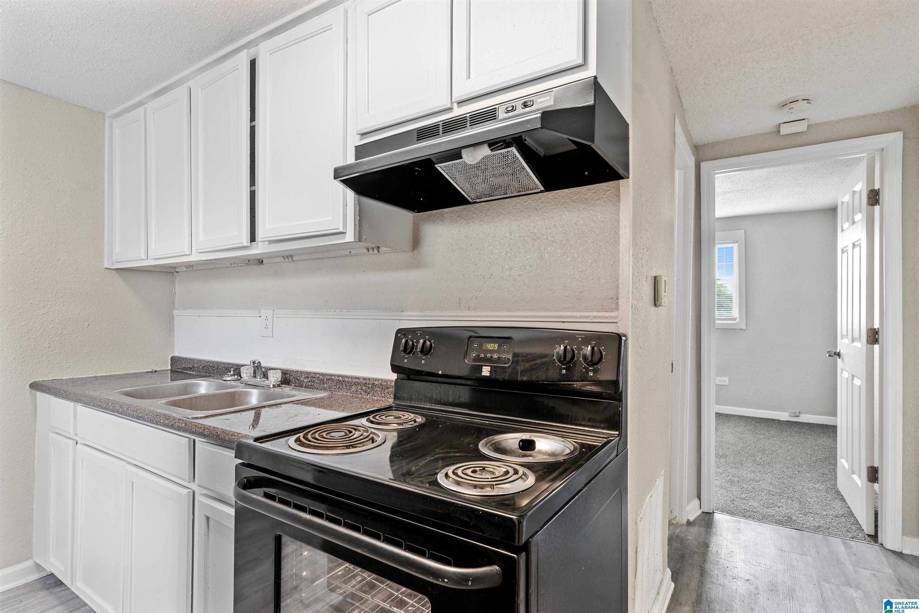 3944 40th Street North Birmingham, AL 35217 - Photo 6 of 11