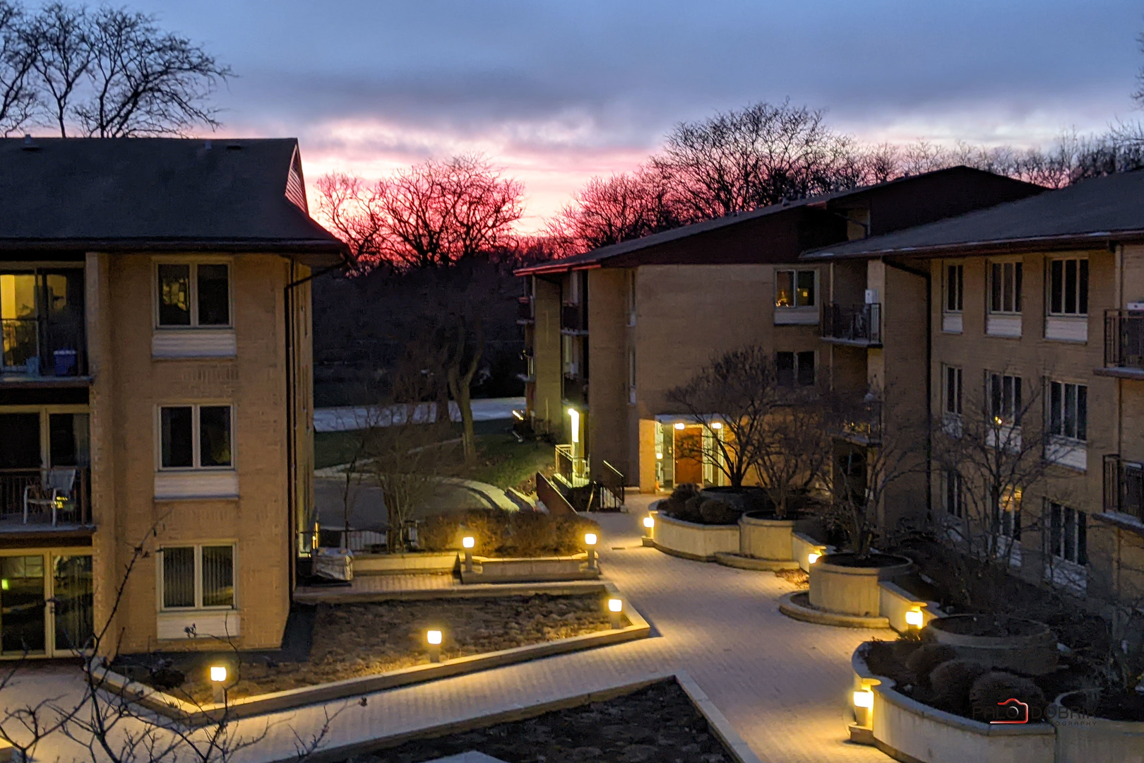 2420 West Talcott Road, Unit 315 Park Ridge, IL 60068 - Photo 2 of 22 a view of a house with swimming pool