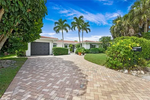 $1,985,000 | 1600 Curlew Avenue, Naples, FL 34102