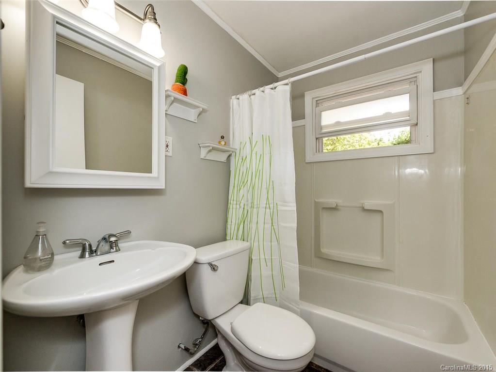 5012 Murrayhill Road Charlotte, NC 28210 - Photo 13 of 15 Gallery Image 13