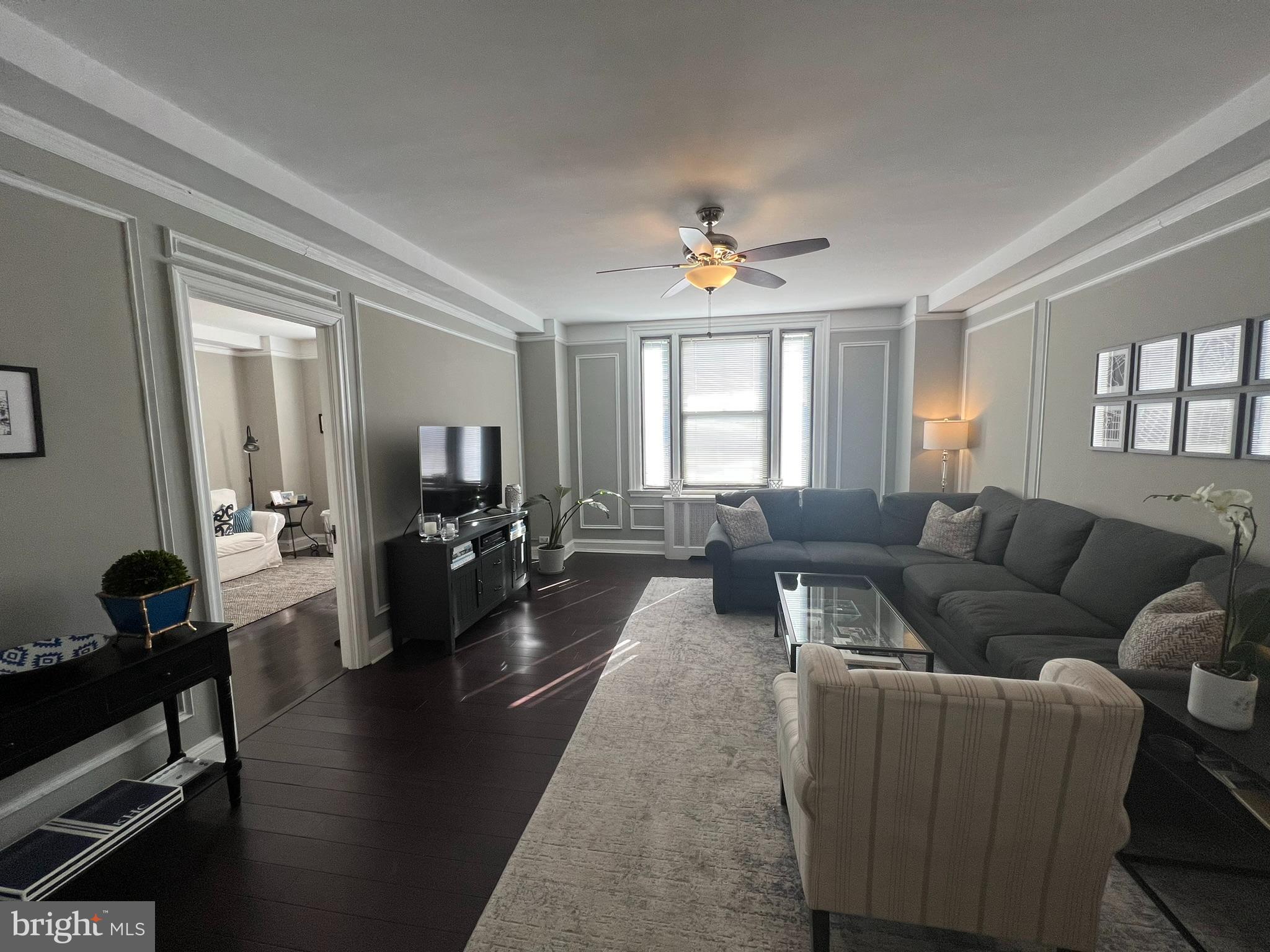 2031 Locust Street, Unit 301 Philadelphia, PA 19103 - Photo 2 of 22
