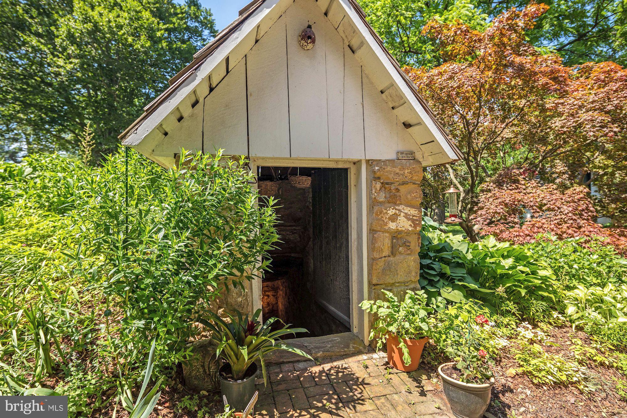 13032 Highland Road Highland, MD 20777 - Photo 72 of 114 a backyard of a house with lots of green space