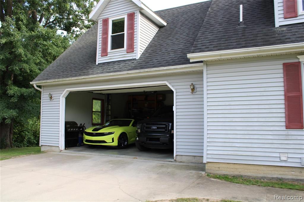 7203 Coldwater Road Flushing, MI 48433 - Photo 17 of 72