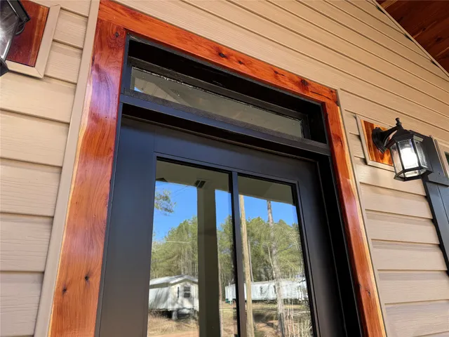 $229,000 | 7926 Hawthorn, Plantersville, TX 77363