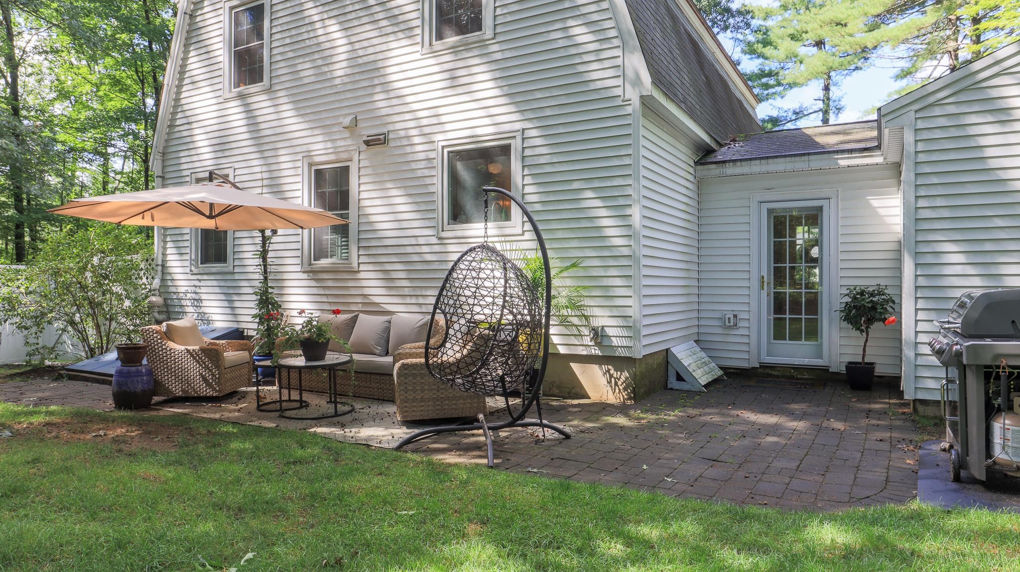 391 Wallace Road Bedford, NH 03110 - Photo 25 of 34 Gallery Image 25