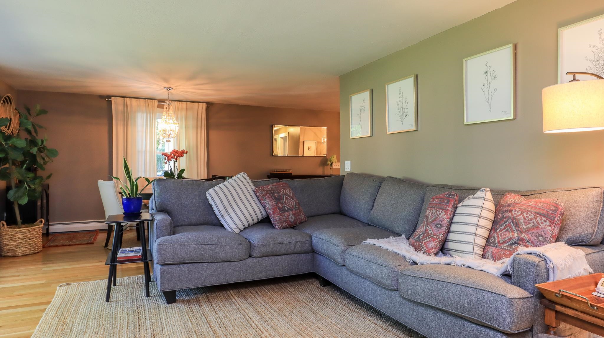 391 Wallace Road Bedford, NH 03110 - Photo 10 of 34 Gallery Image 10