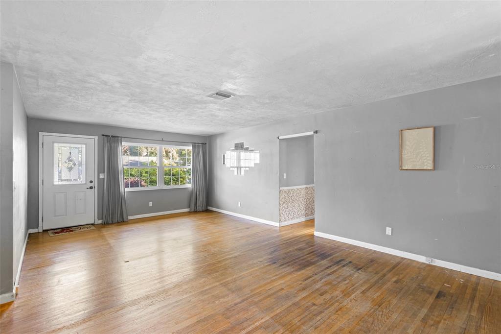 526 Cumberland Road DeLand, FL 32724 - Photo 12 of 44 Gallery Image 12