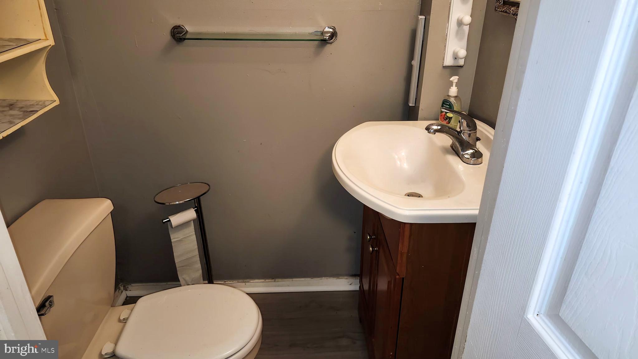 6403 Walnut Street Baltimore, MD 21207 - Photo 29 of 36