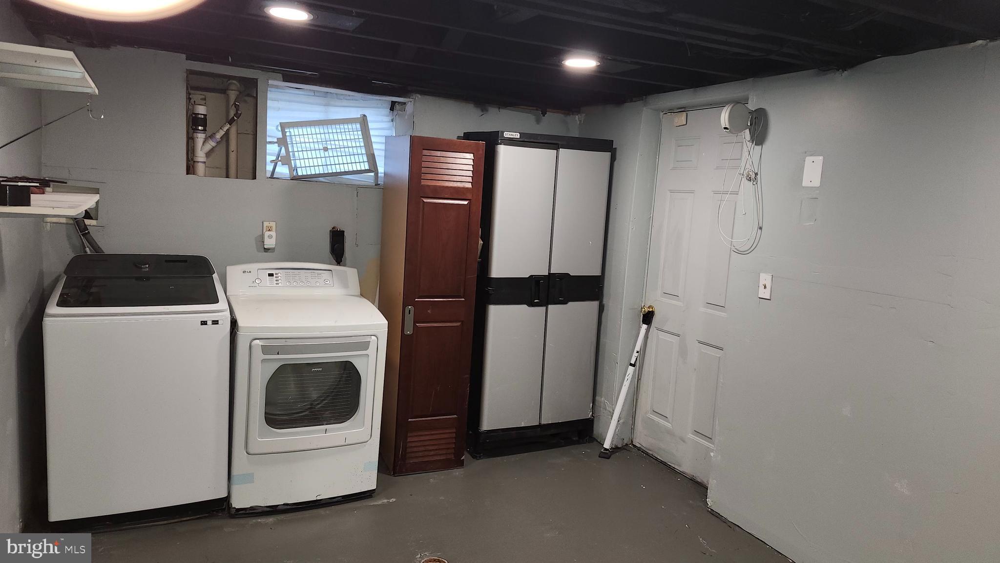 6403 Walnut Street Baltimore, MD 21207 - Photo 33 of 36