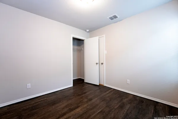 $1,645 | 7114 Lunar Eclipse, Converse, TX 78109